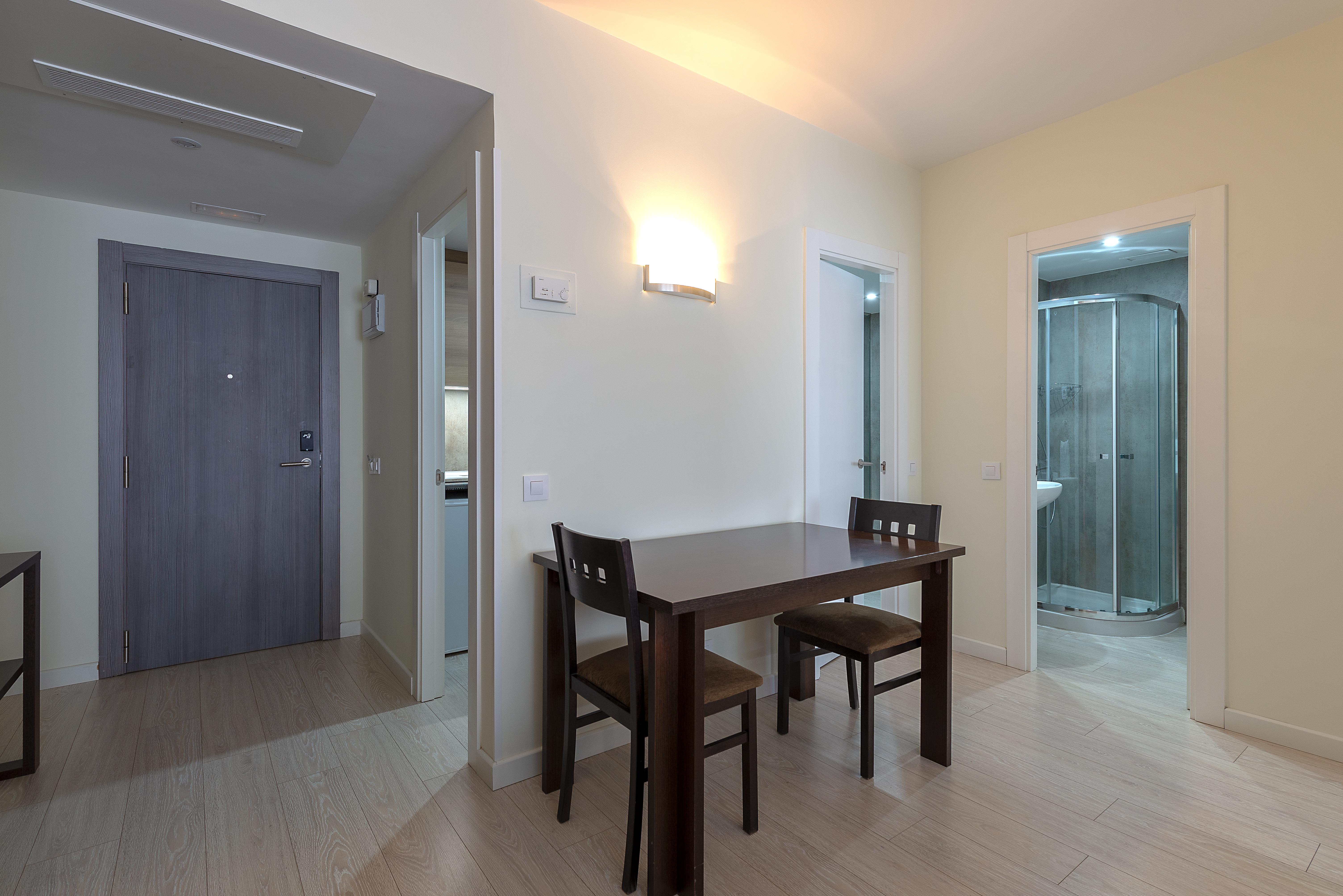 Apartamentos Recoletos Madrid Exterior photo