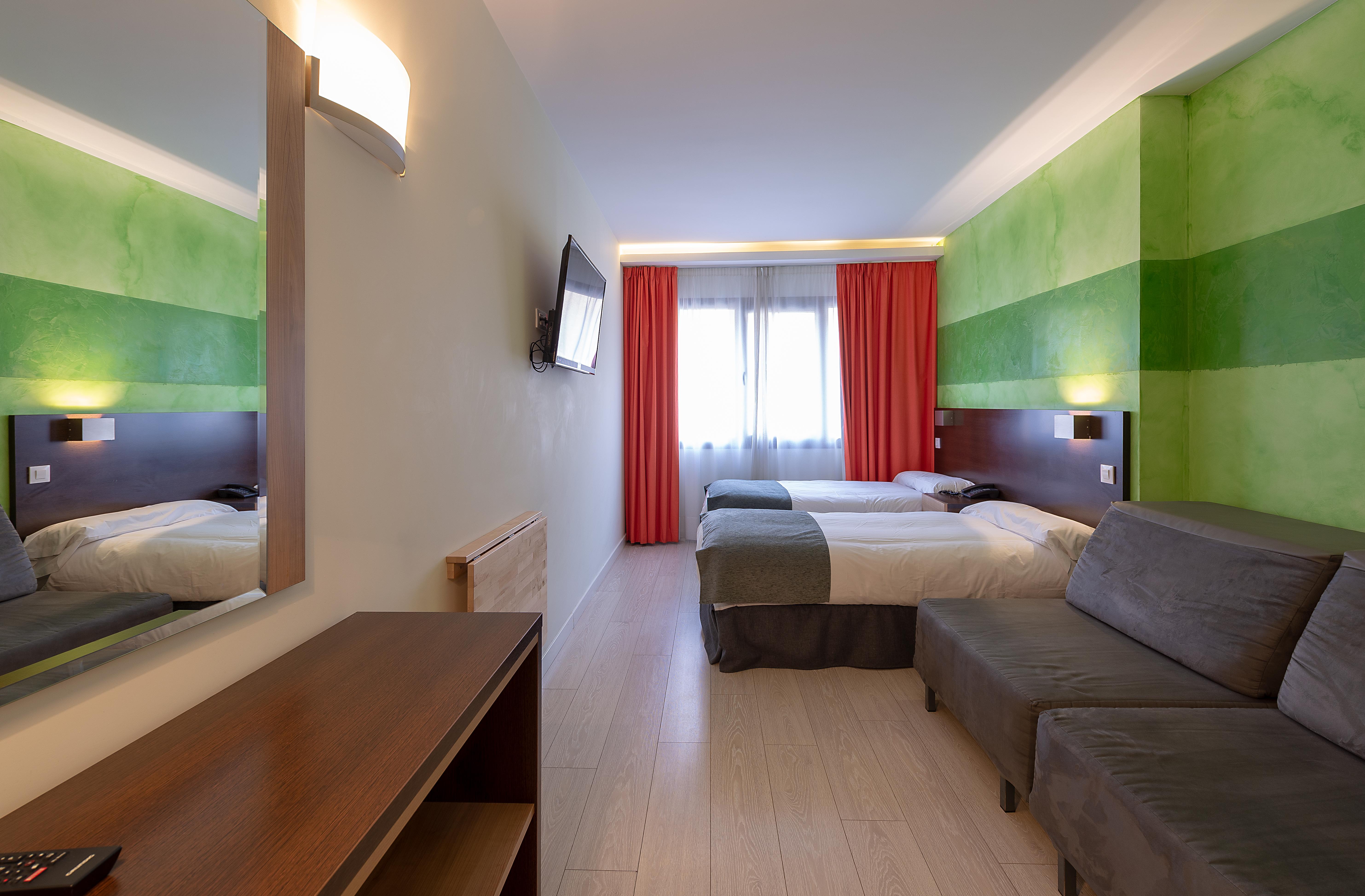 Apartamentos Recoletos Madrid Exterior photo