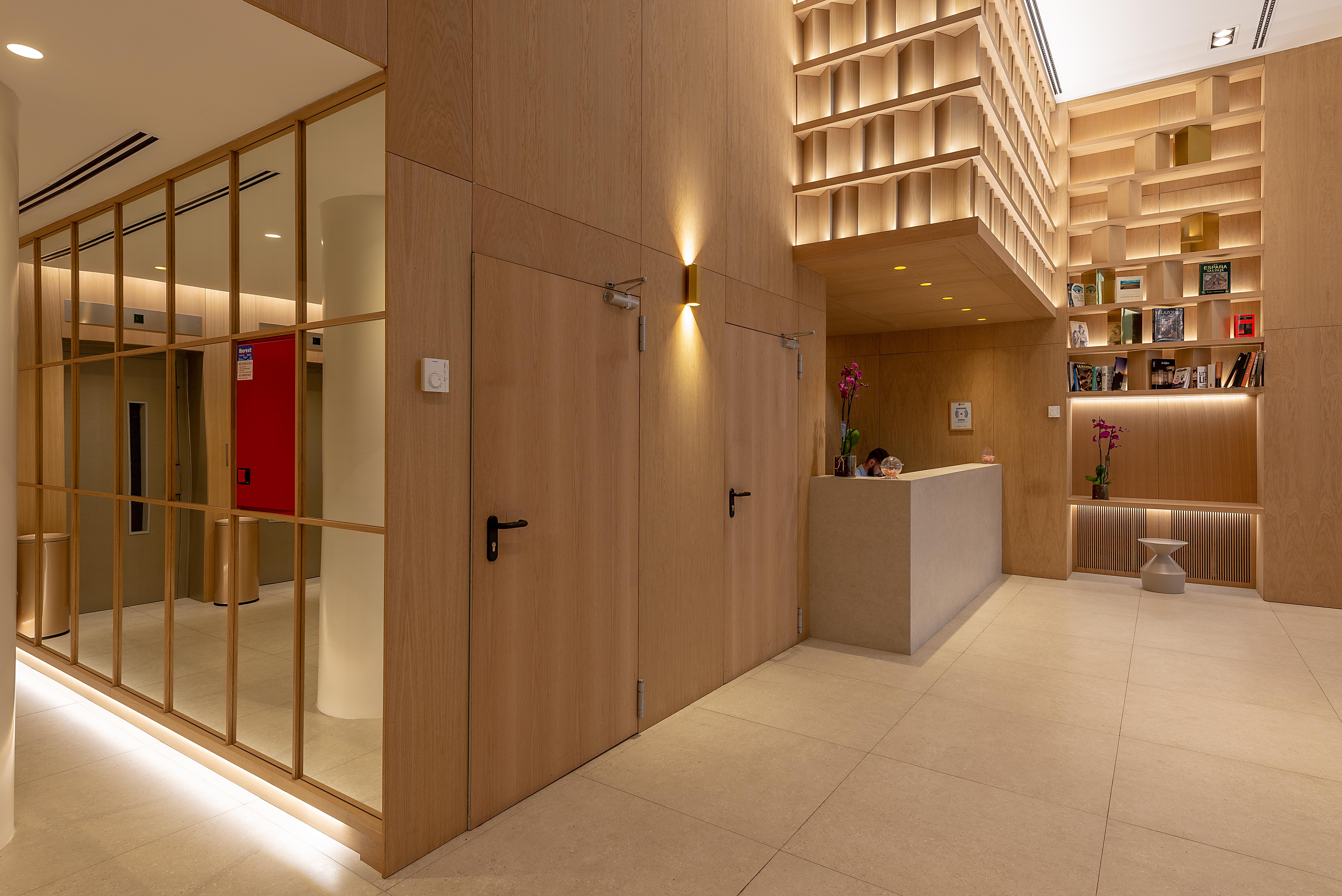Apartamentos Recoletos Madrid Exterior photo