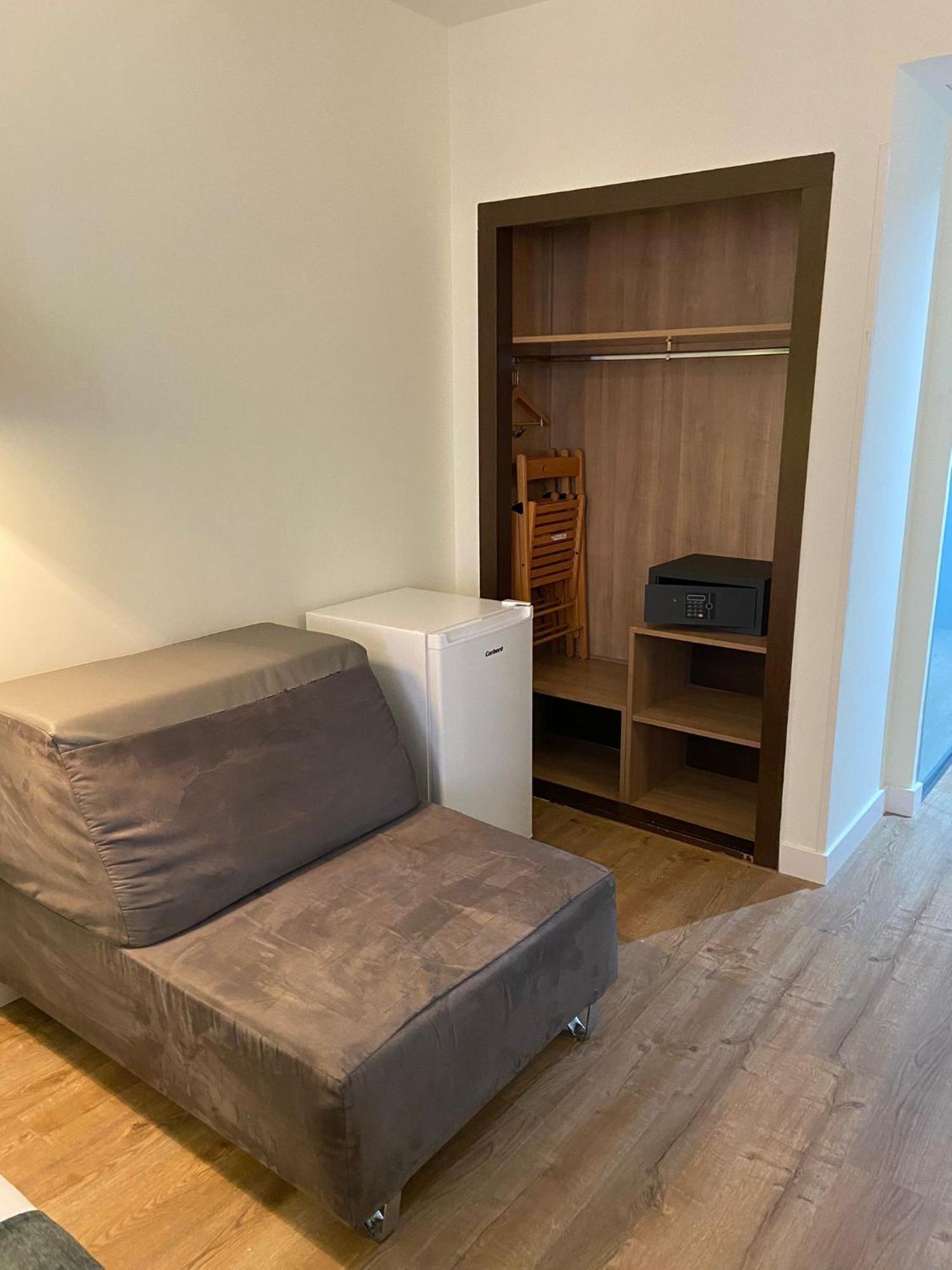 Apartamentos Recoletos Madrid Exterior photo