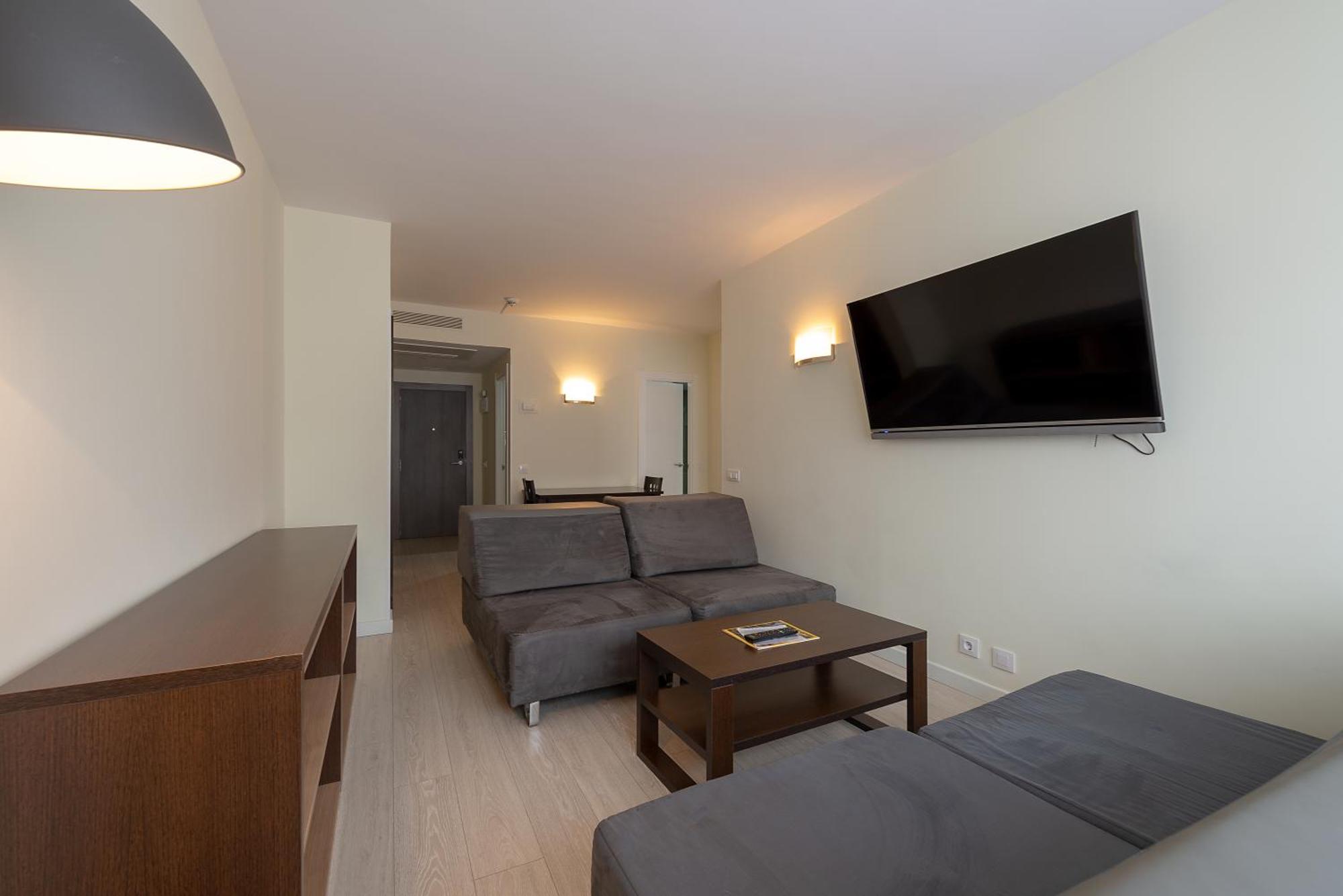 Apartamentos Recoletos Madrid Room photo