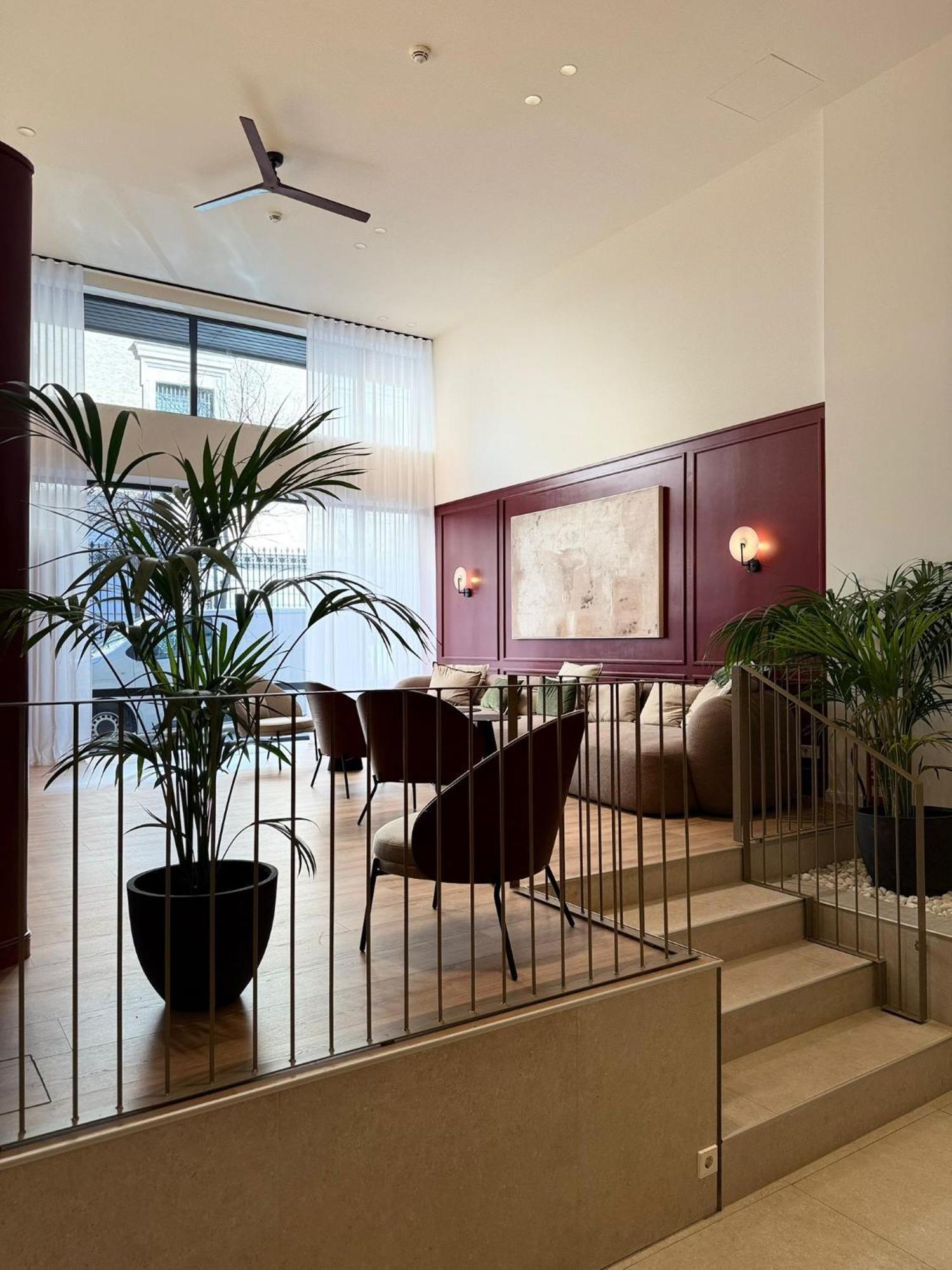 Apartamentos Recoletos Madrid Exterior photo